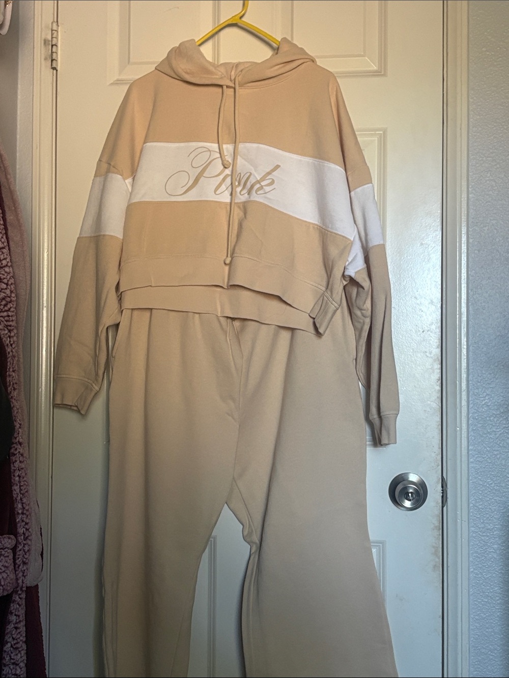 PINK Victoria's Secret Beige & White Cropped Hoodie with Wide-Leg Joggers